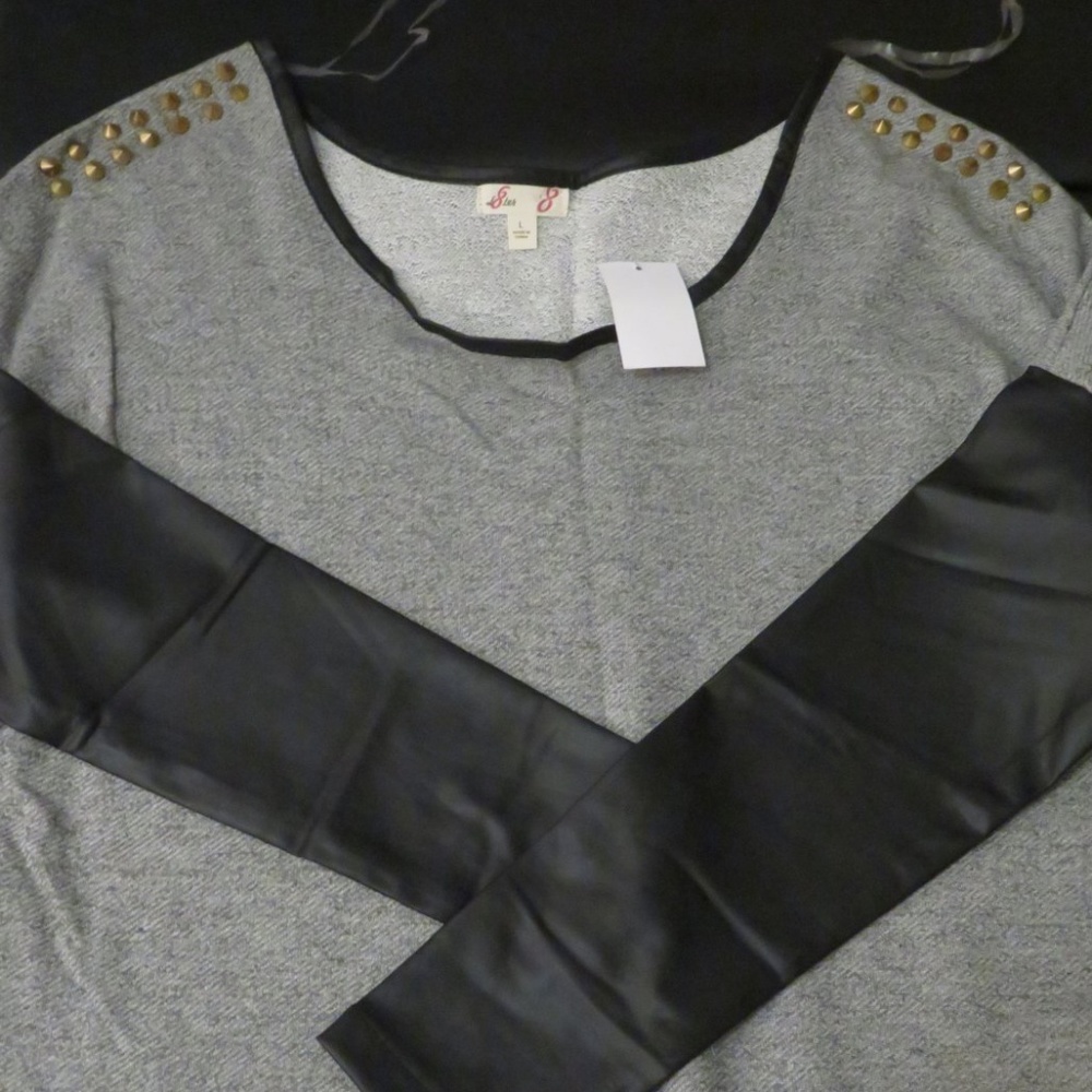 Charlotte Russe Studded Long Sleeve - Large